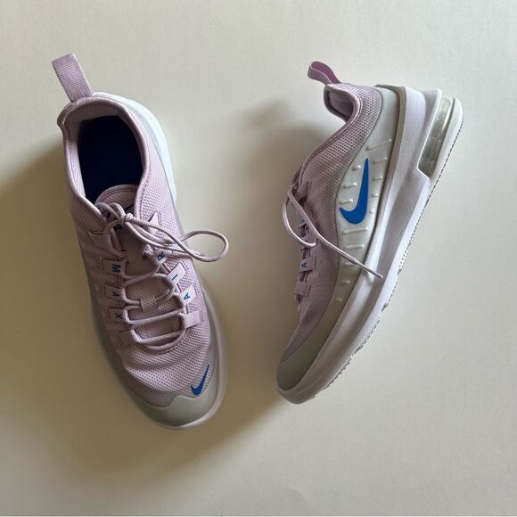 Nike Air Max Axis 'Iced Lilac Photon Dust' GS Sneakers - Picture 2 of 10